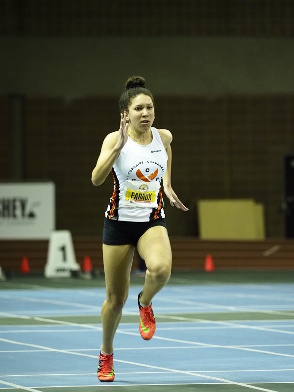 Amanda Faraux lors du 60 mètres féminin. (Photo : Louis-Olivier Brassard)